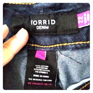 👖💕 Torrid Denim Jeans Dark Blue Cropped Jeggins